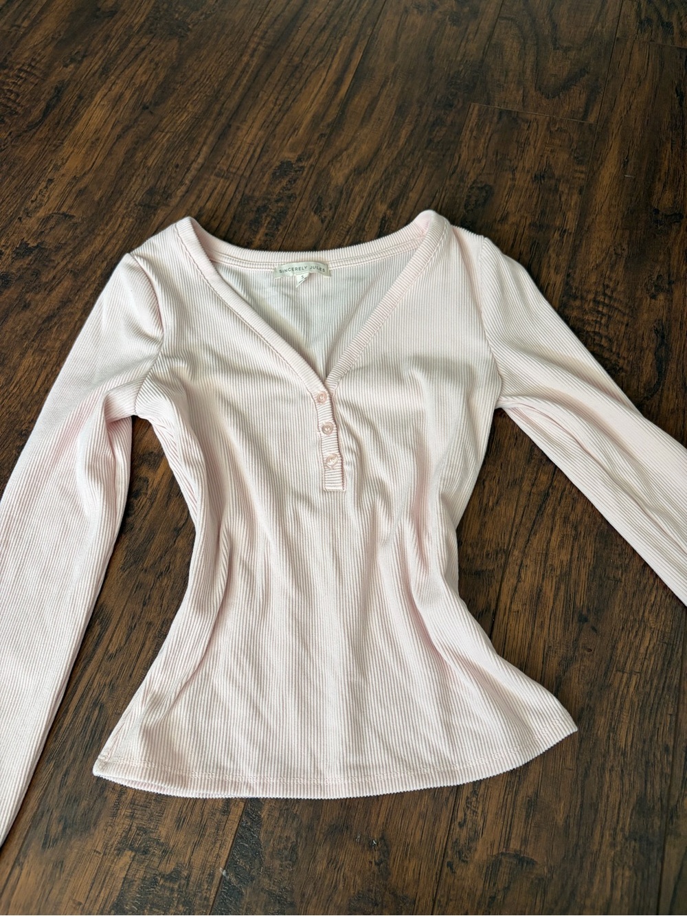 Light Pink Ribbed V-Neck Top - Women's Long Sleeve